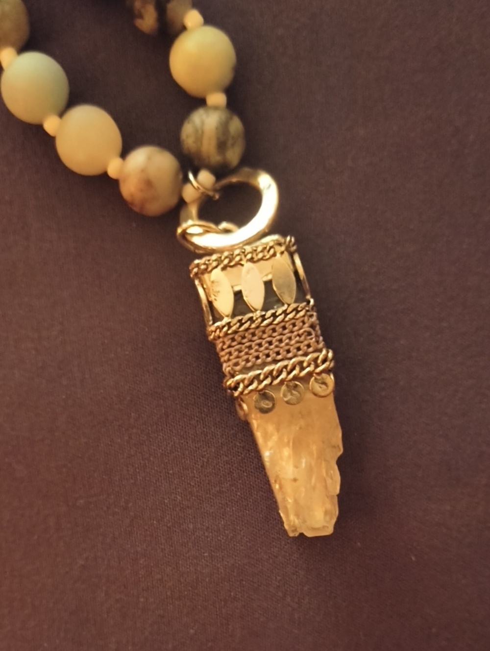 Source Unknown Gold-Tone Crystal Point Pendant Necklace with Beige Beads